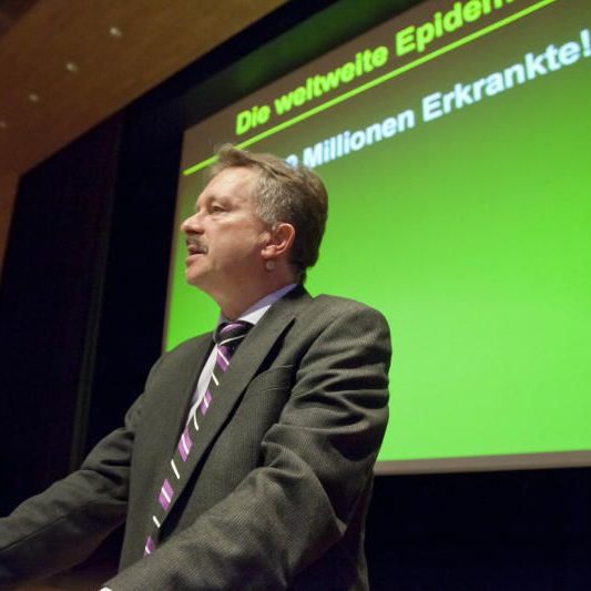 Primar Dr. Heinz Drexel wusste das Publikum mit seinen Ausführungen zu begeistern.