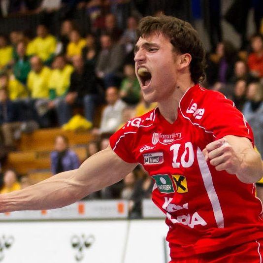 Jubel im Lager des Meisters HC Hard: Mit acht Toren Differenz gewann Hard das Derby in Bregenz.