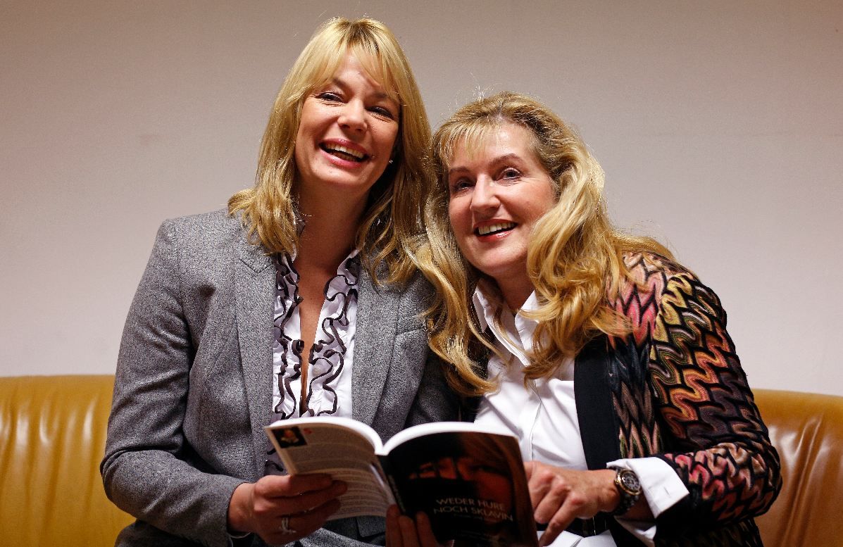 Weder Hure noch Sklavin: Susanne Winter präsentiert islamkritisches Buch -  Kultur S24.at -- VOL.AT