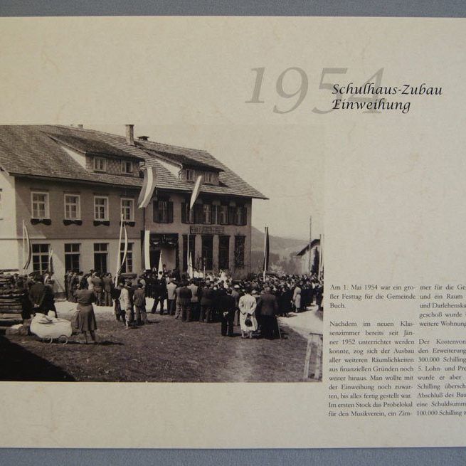 Am 1. Mai 1954 wurde der Schulhaus-Zubau in Buch eingeweiht.