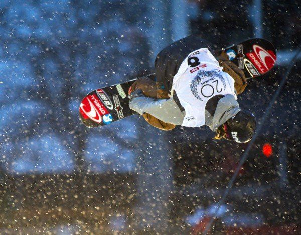 (c) APA/EXPA/JÜRGEN FEICHTER SNOWBOARD: AIR & STYLE INNSBRUCK: TRUCHON