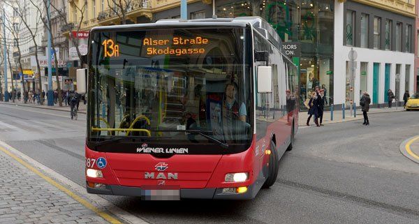 Auch 2014 wird die buslinie 13A Thema bleiben. Auch 2014 wird die buslinie 13A Thema bleiben.