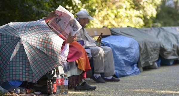 Die Polizei hat obdachlose aus dem Wiener Stadtpark vertrieben. Die Polizei hat obdachlose aus dem Wiener Stadtpark vertrieben.