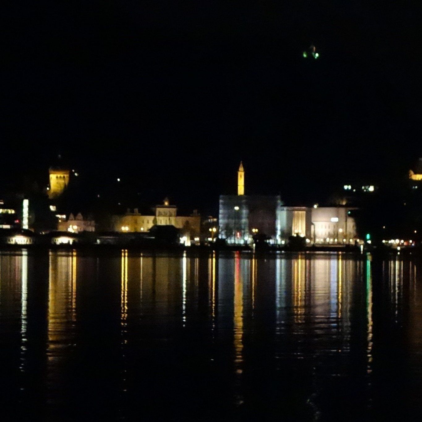 Nacht über Downtown Bregenz