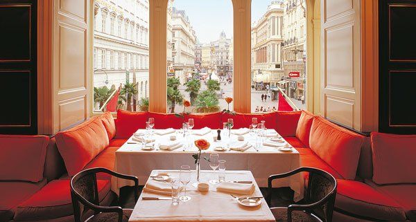 Kai Bergen/ Julius Meinl am Graben Kai Bergen/ Julius Meinl am Graben