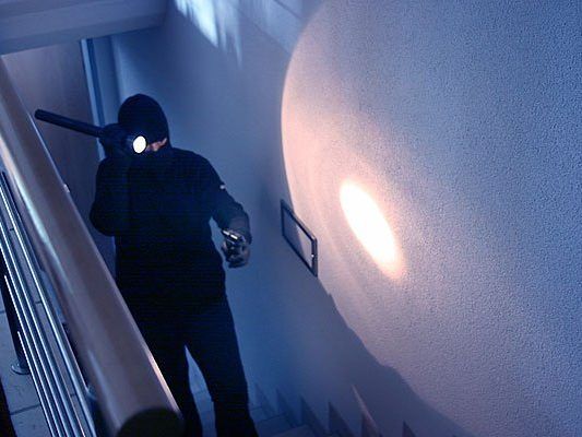 Seine Taschenlampe wurde einem Wiener Einbrecher zum Verhängnis