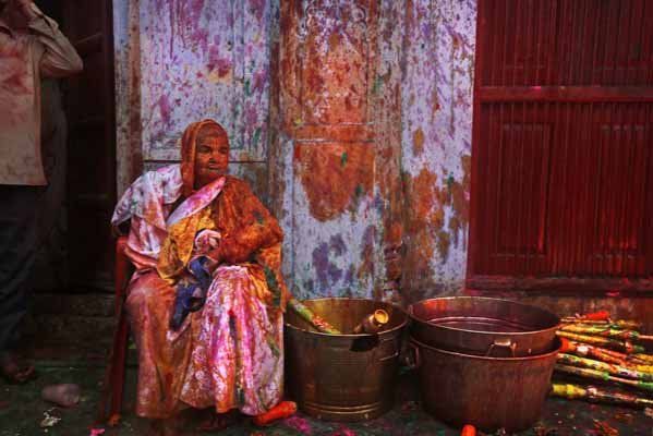 India Holi Festival Widows
