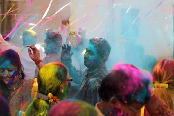 INDIA HOLI FESTIVAL