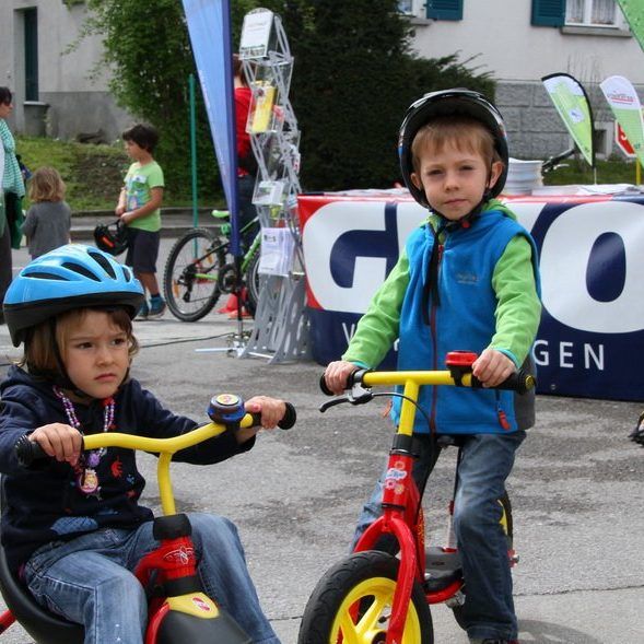 Der Käferle Kids Cup ist für viele Kinder der erste sportliche Auftritt mit dem Rad.