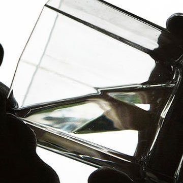 Extra bezahlen für Leitungswasser: Kritik der AK.