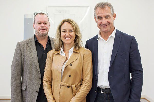 Die Sommerausstellungen der Landeshauptstadt Bregenz gehen auf eine städtische Kulturinitiative zurück. Im Bild: Kurator Thomas Schiretz, Stadträtin Judith Reichart und Bürgermeister Markus Linhart. Foto: Markus Gmeiner Die Sommerausstellungen der Landeshauptstadt Bregenz gehen auf eine städtische Kulturinitiative zurück. Im Bild: Kurator Thomas Schiretz, Stadträtin Judith Reichart und Bürgermeister Markus Linhart. Foto: Markus Gmeiner