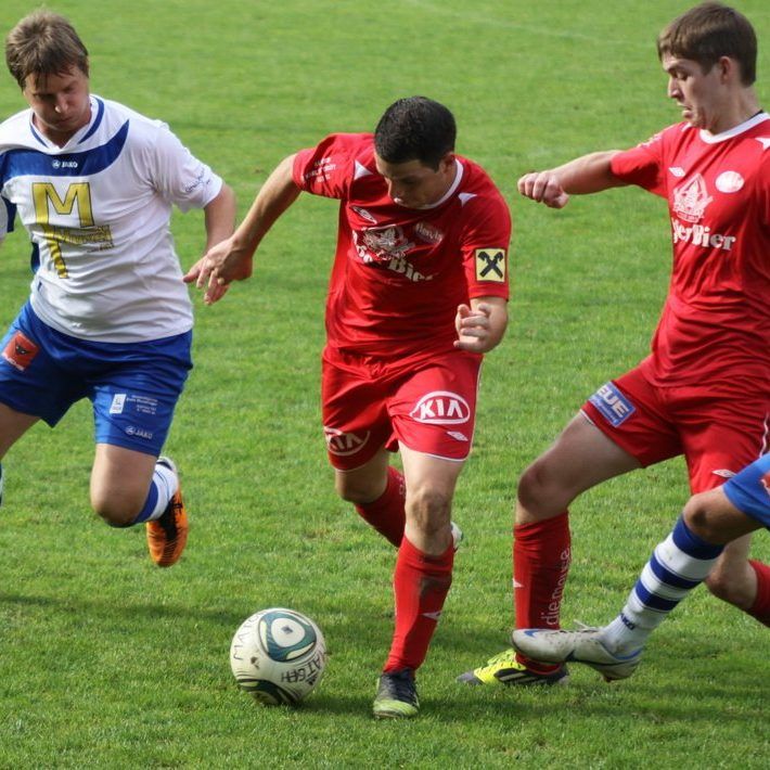 Egg 1b gewann 3:0, aber der Spieler Tobias Sutterlüty zog sich einen Knöchelbruch zu.