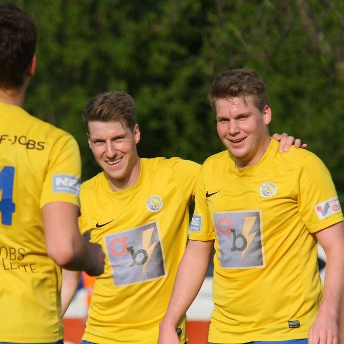 Das Hohenemser Brüderpaar Adrian und Johannes Klammer will gegen Altach stark spielen.