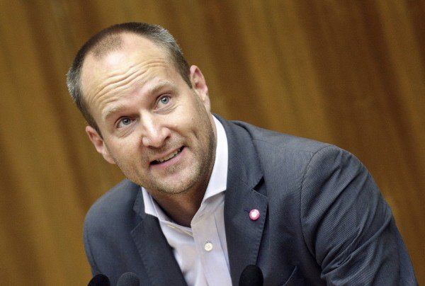 NATIONALRAT: STROLZ NATIONALRAT: STROLZ