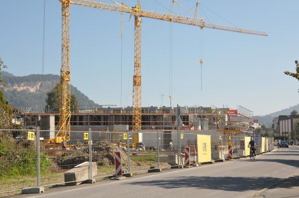 Im Herbst 2015 sind die Wohnungen und der Lebensmittelmarkt ADEG bezugsfertig