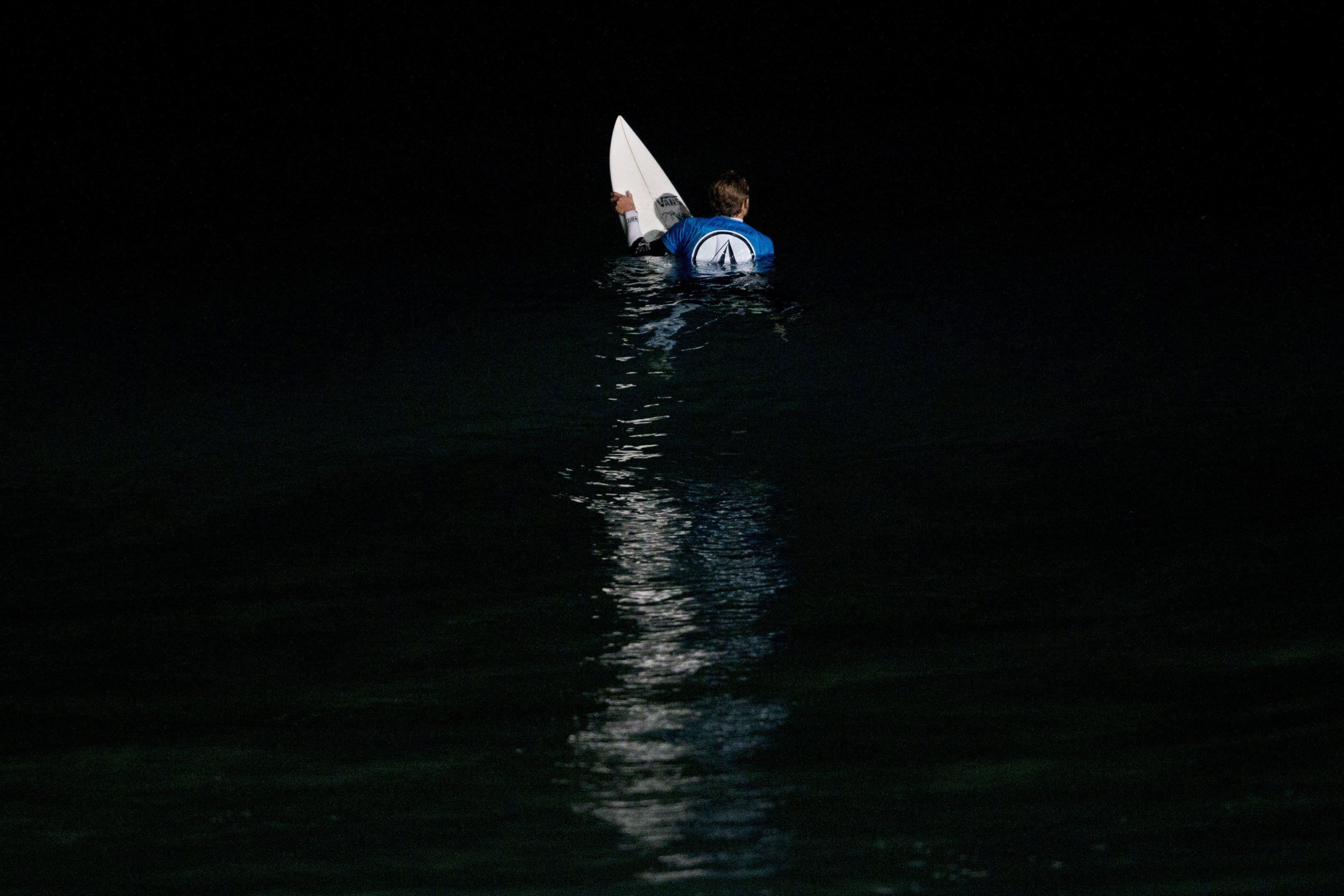 Mideast Israel Night Surfing Mideast Israel Night Surfing