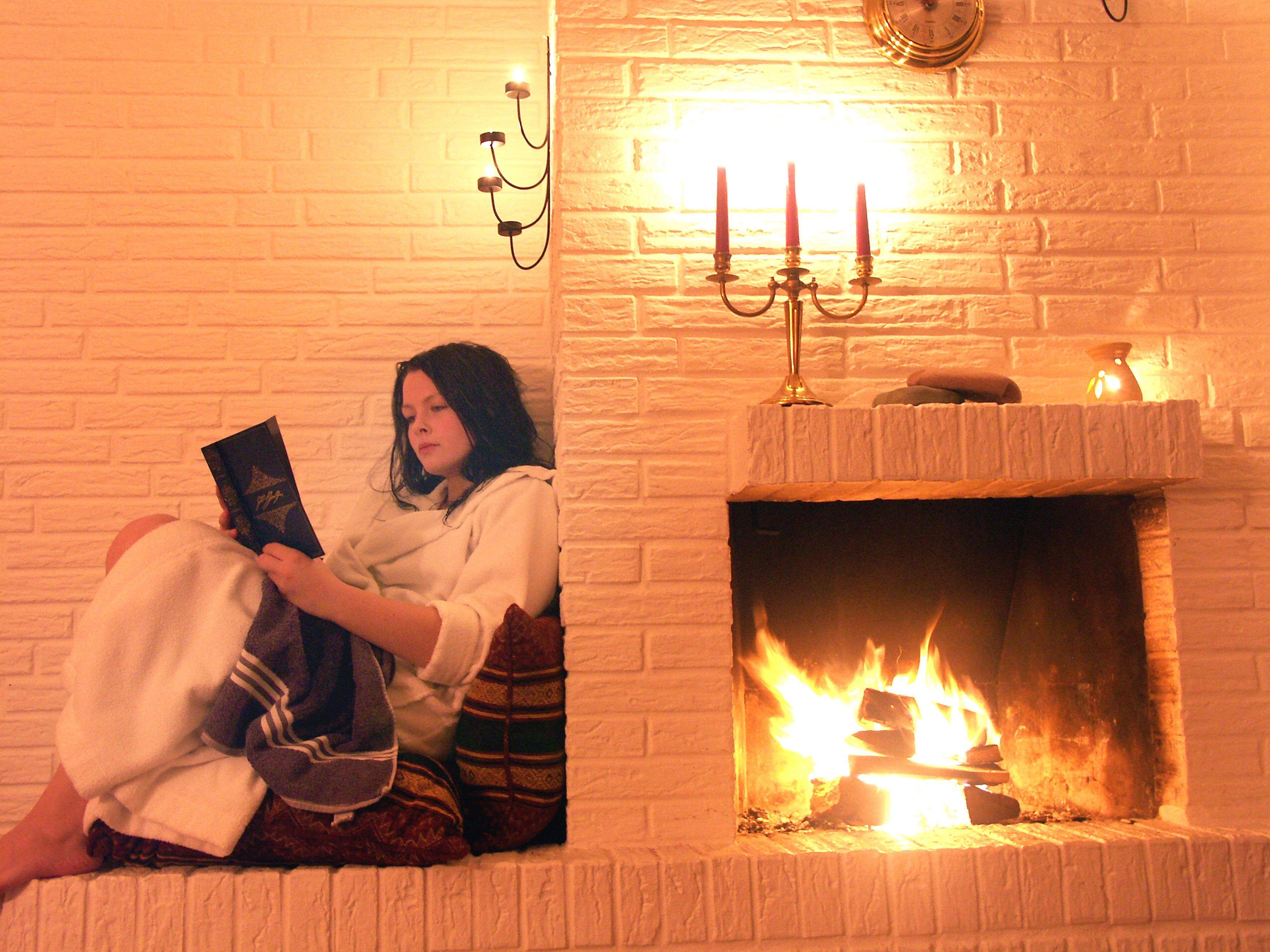 Die Vorteile von Kachelöfen im eigenen Heim. Die Vorteile von Kachelöfen im eigenen Heim.