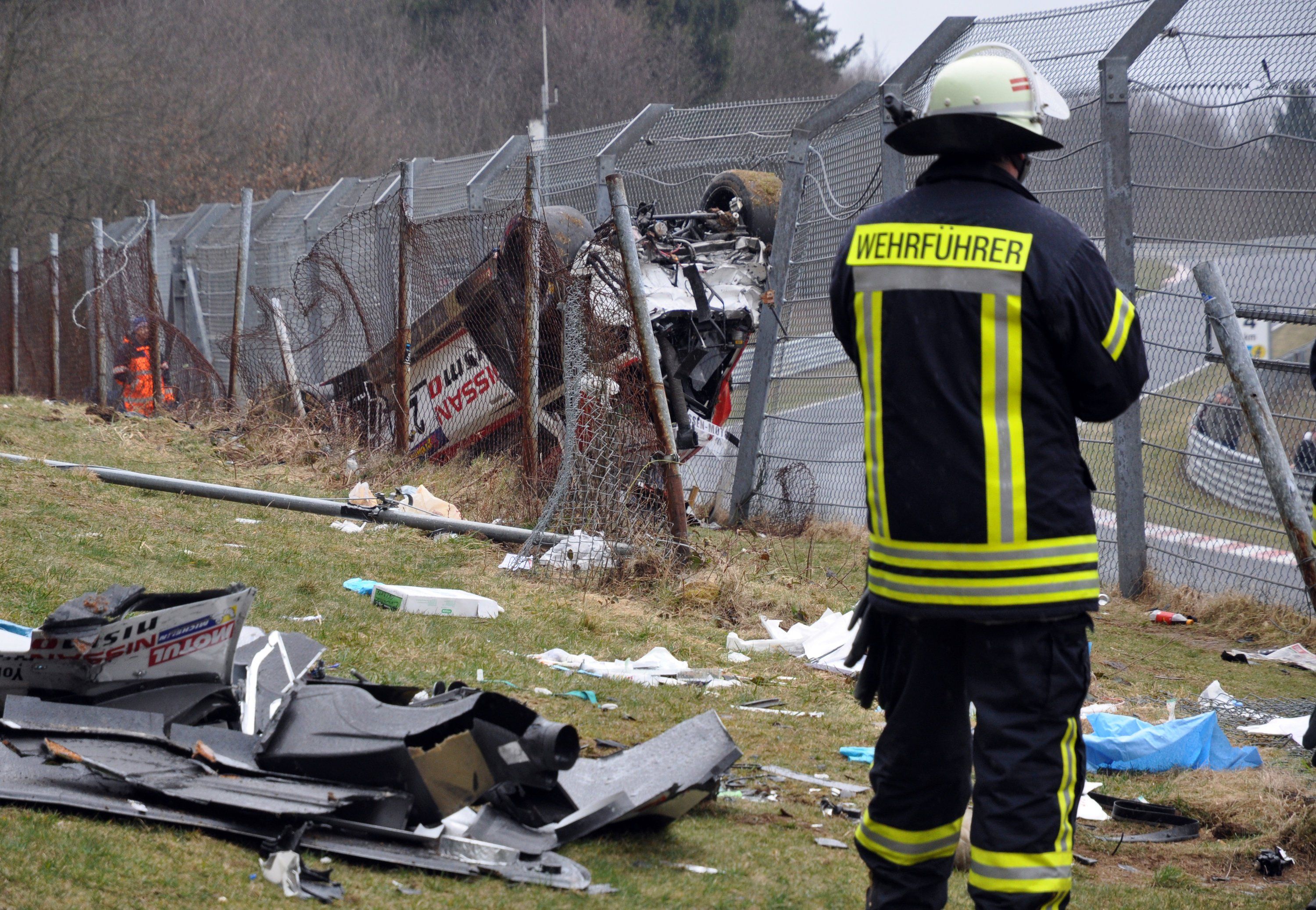 Nrburgring - Unfall bei Langstrecken-Rennen