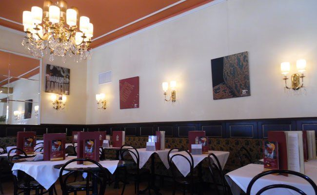 Das Café Weimar gibt es bereits seit 1900. Das Café Weimar gibt es bereits seit 1900.