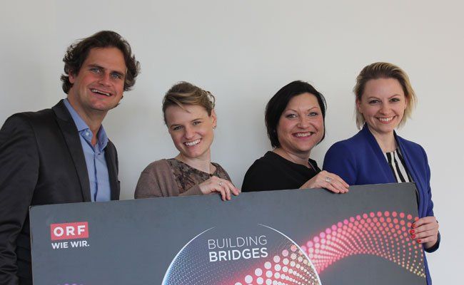 Tommy Schmidle und das Side Events Team. Tommy Schmidle und das Side Events Team.