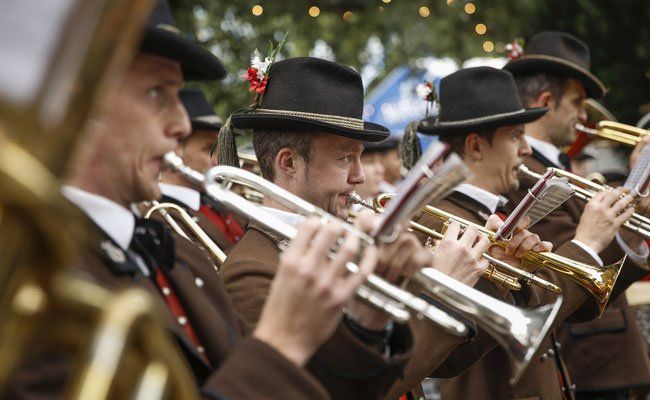 Blasmusik beim Wiesn-Fest in Wien