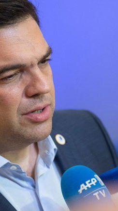 Das Parlament in Athen muss nun im Eilverfahren Gesetze durchbringen.