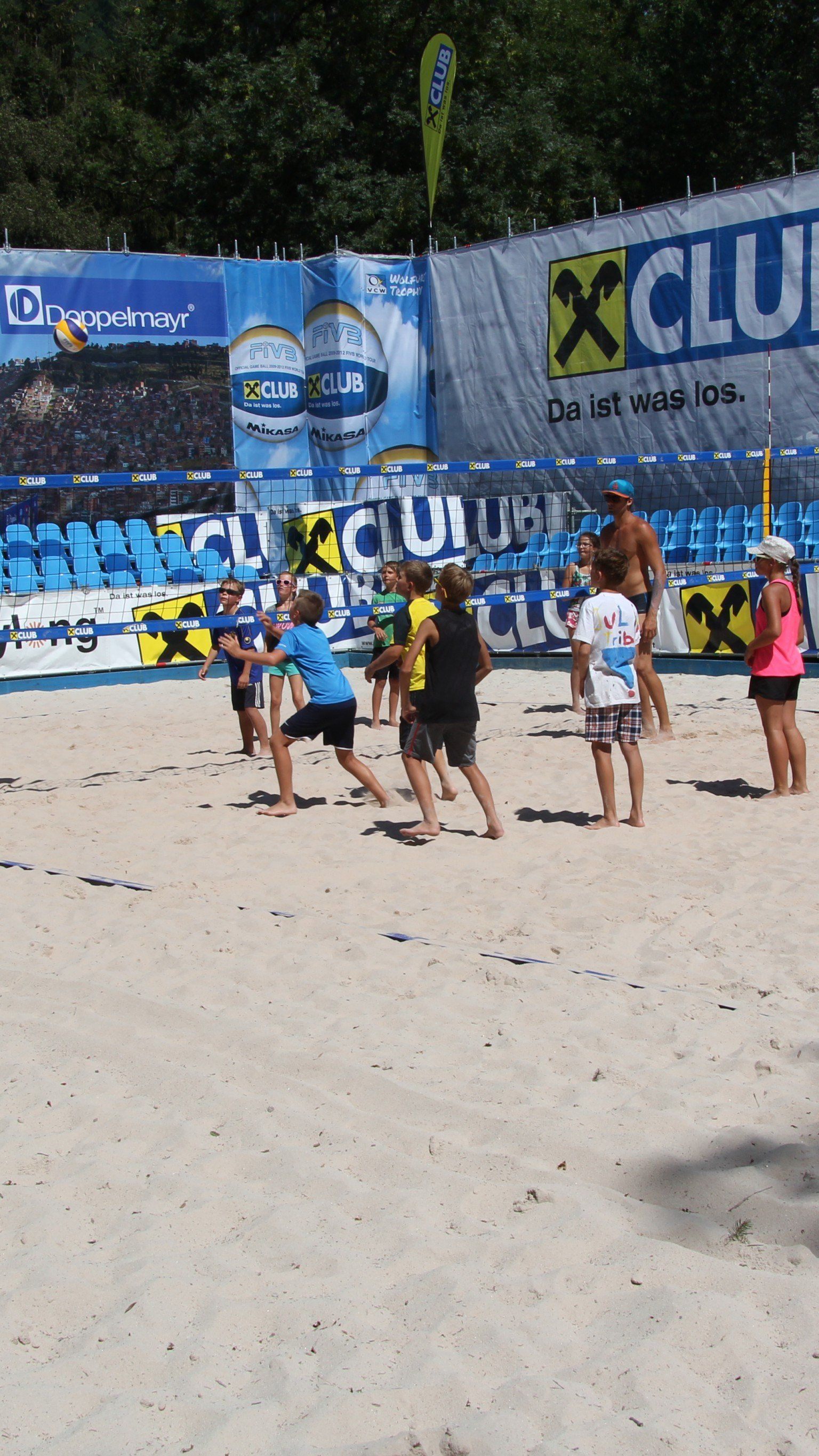 Noch sind die Tribünen leer. Dies wird sich am Freitag jedoch ändern.