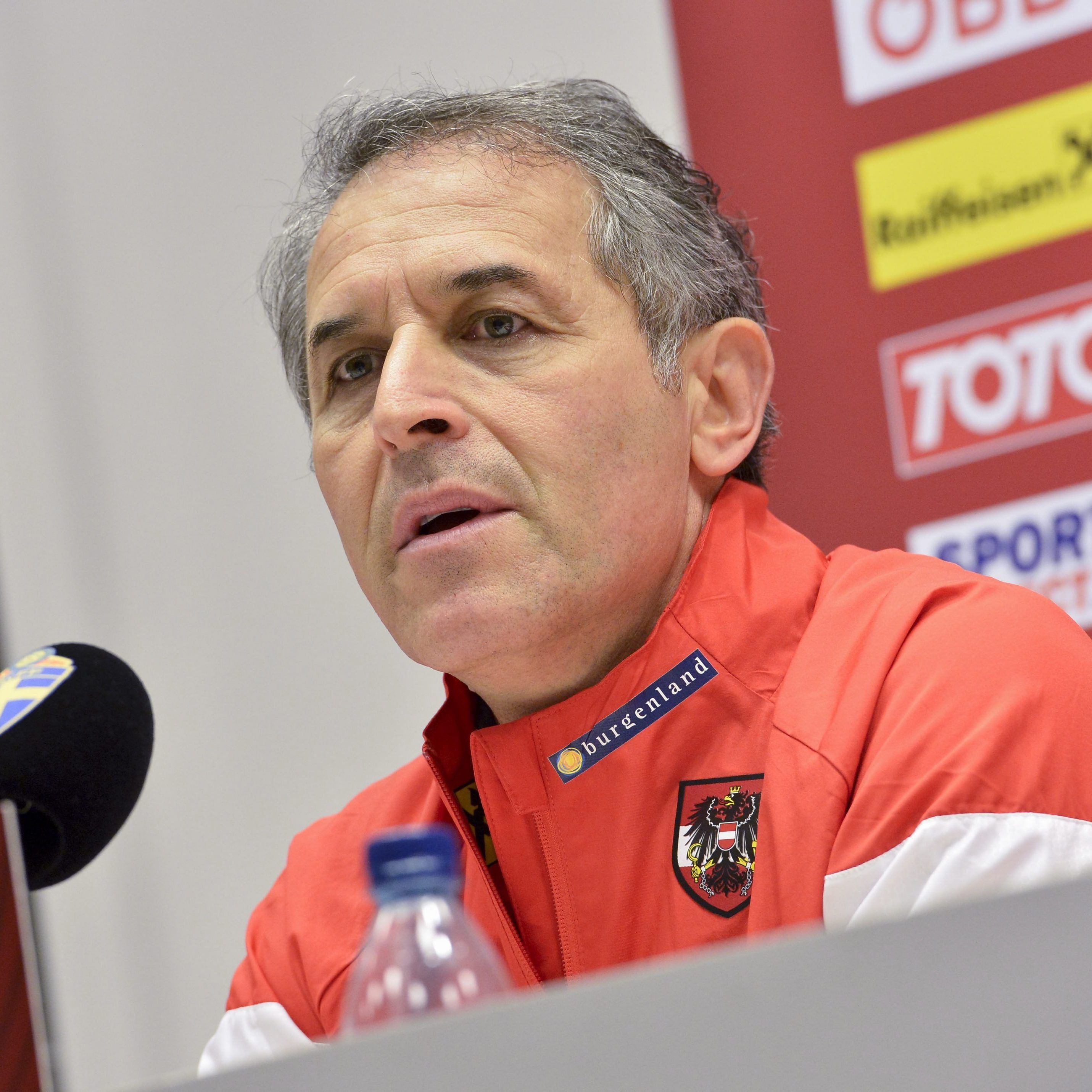 Marcel Koller holt Rapids Stefan Schwab ins Team.