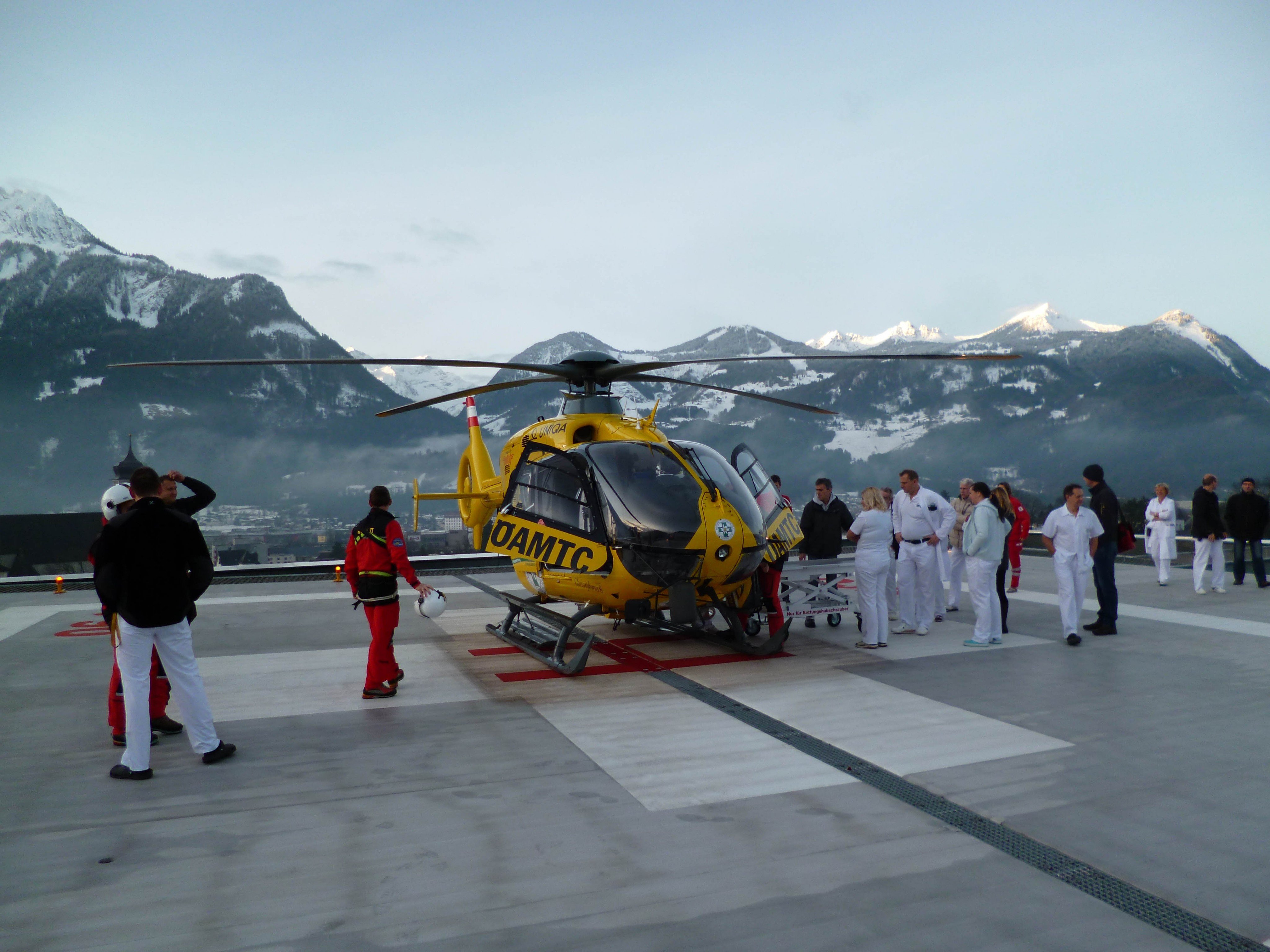 Die erste Landung am damals neuen Heliport am 22. Dezember 2012. (KHBG) Die erste Landung am damals neuen Heliport am 22. Dezember 2012. (KHBG)