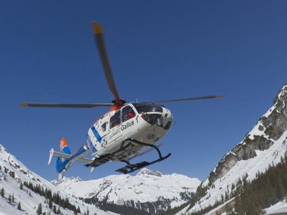 Mehrere schwere Unfälle auf Vorarlbergs Pisten. Mehrere schwere Unfälle auf Vorarlbergs Pisten.