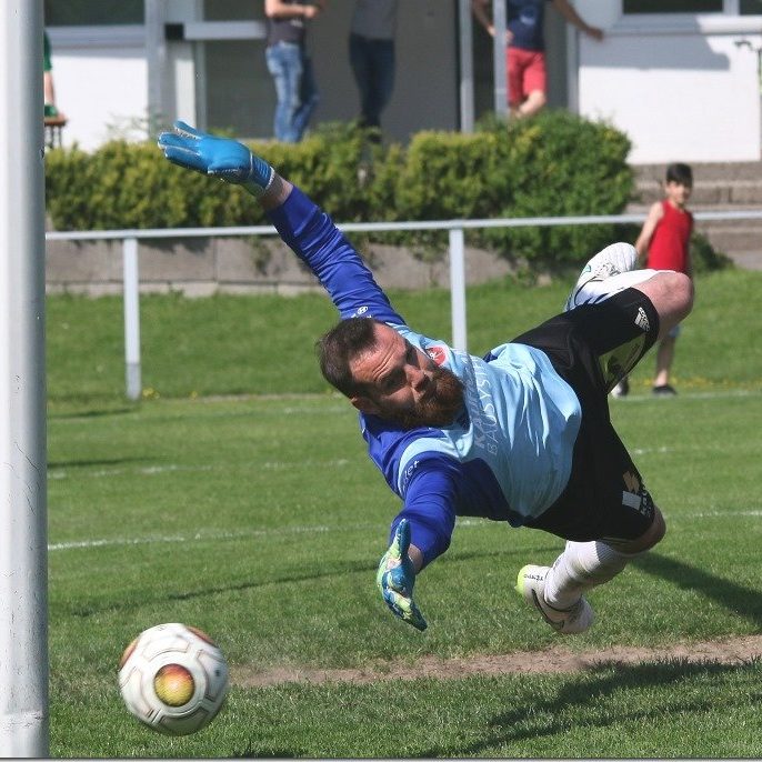 Fünf Tore musste Bizau Goalie Benjamin Sohler einstecken