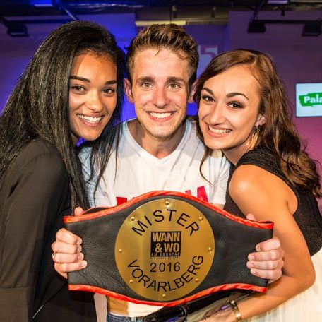 GNTM-Kandidatin Jasmi mit Mister Vorarlberg Steven und Miss Vorarlberg Selma.