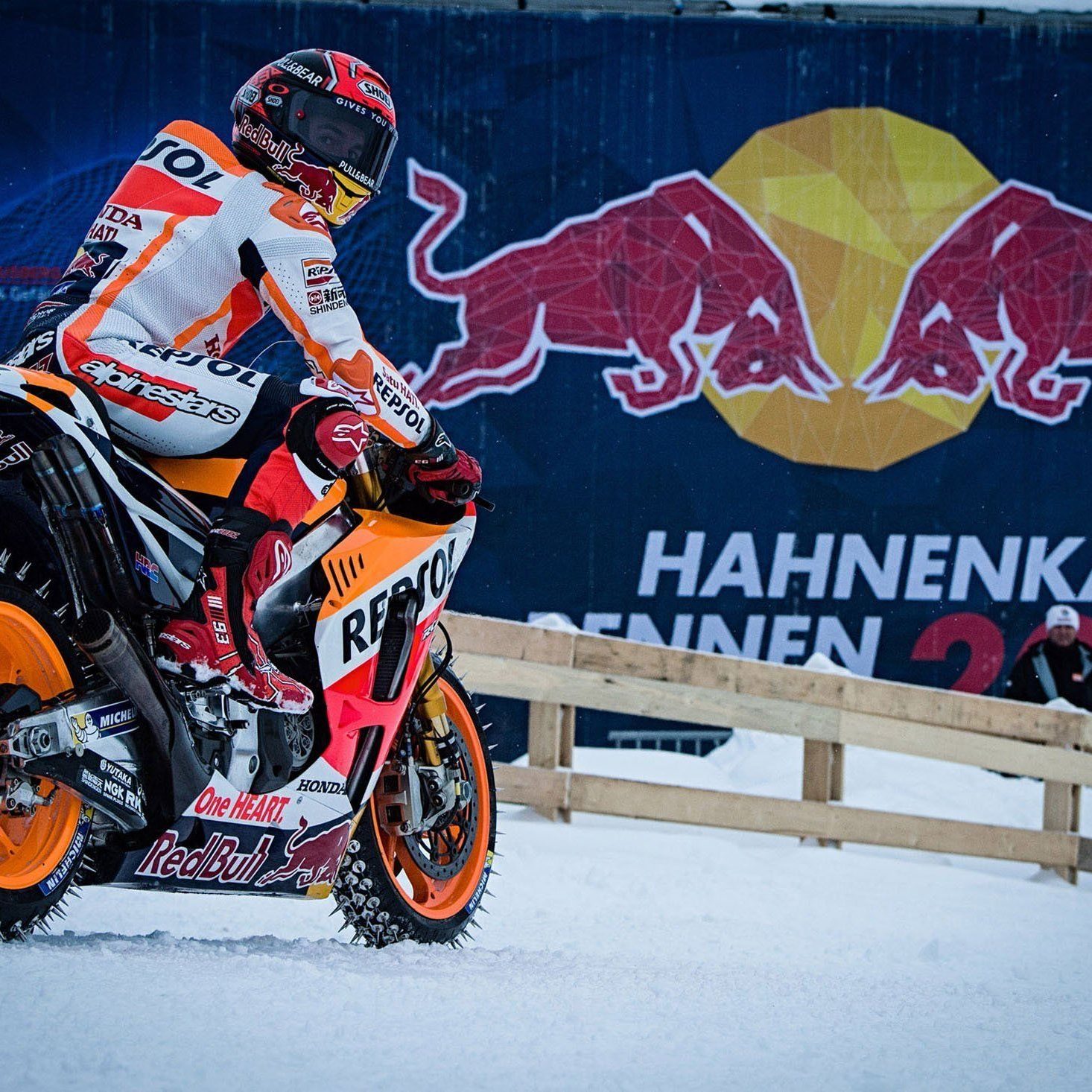 Die MotoGP-Stars machen auch vor dem Hahnenkamm nicht Halt.