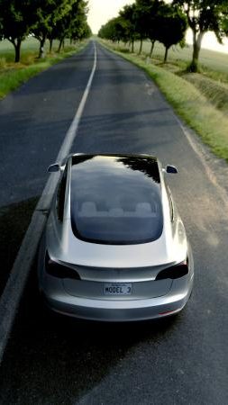 Das Model 3 soll günstiger als das teure Model S sein