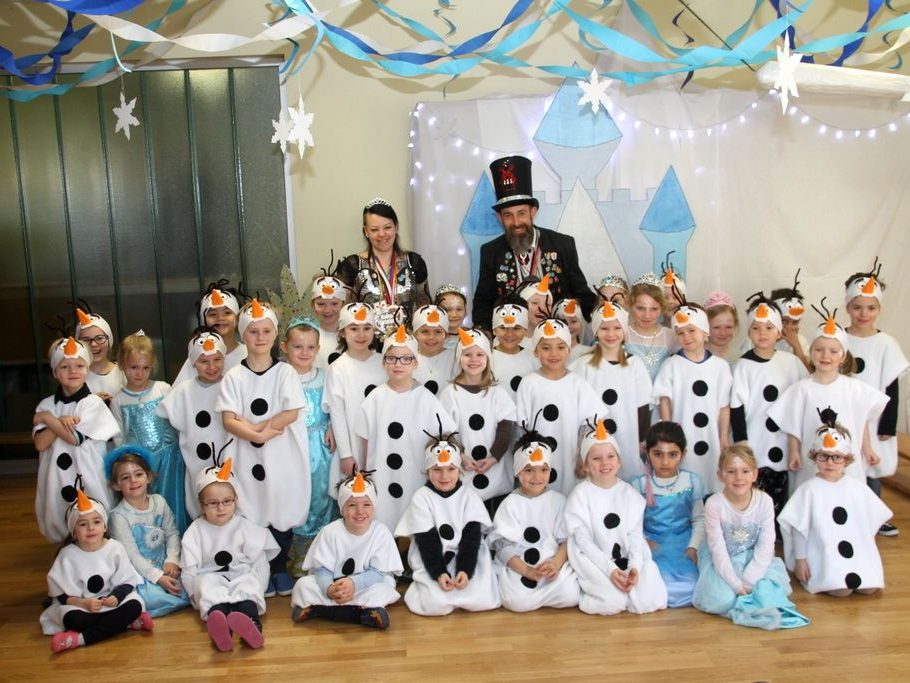 Bei den Eismännern und Eisprinzessinnen Bei den Eismännern und Eisprinzessinnen