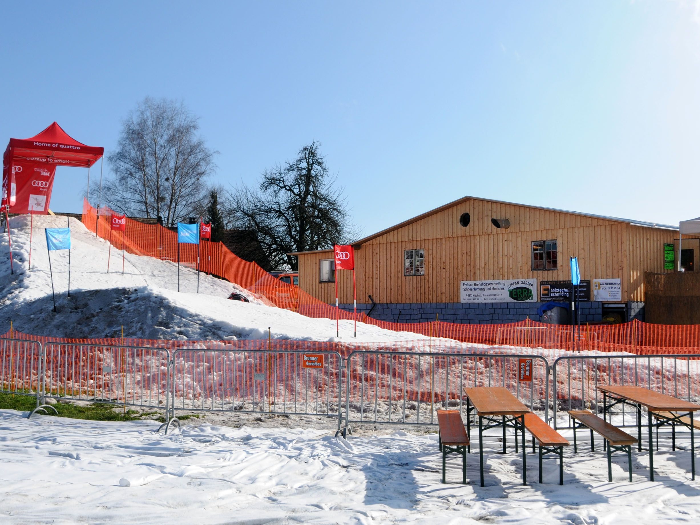 Der Gaißauer Skiberg vor der tollen Funkenhütte der Funkenzunft Gaißau