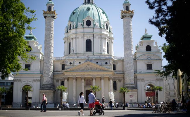 karlskirche-apa karlskirche-apa