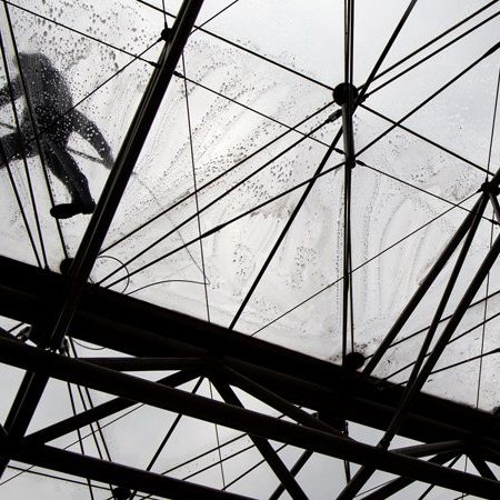 Nicht mehr Dienstleistung und bau sind 2017 für die weiterhin positive Konjunktur verantwortlich, sondern Industrie und Exporte.