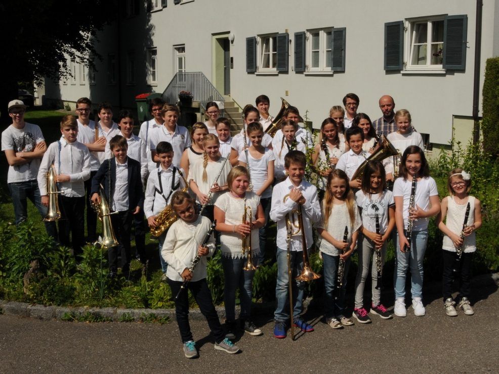 Erfolgreiches Schülerblasorchester der MS Klostertal Erfolgreiches Schülerblasorchester der MS Klostertal