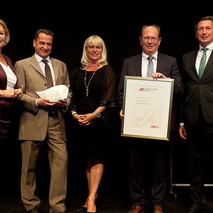 Hohe Auszeichnung für Blum