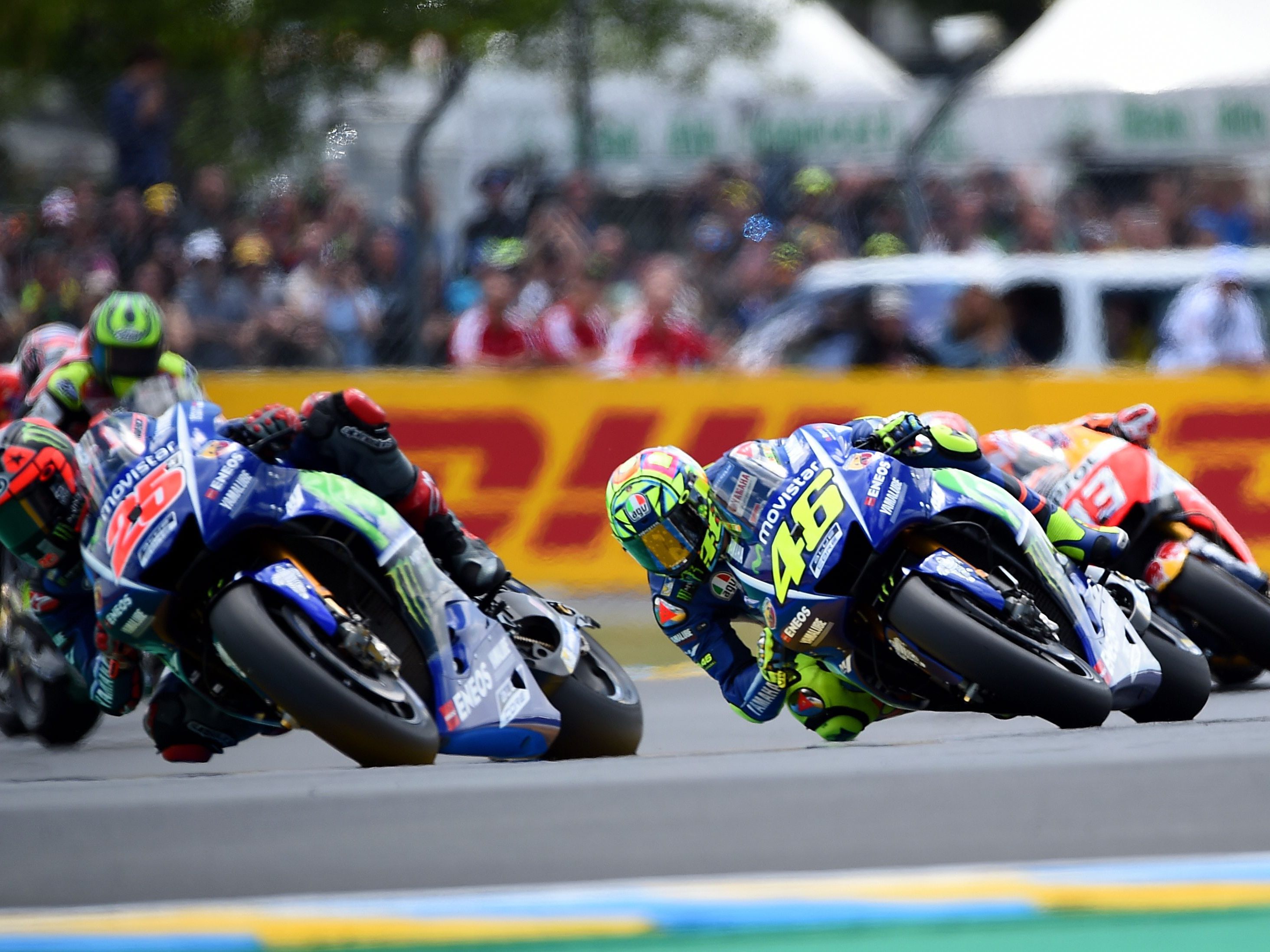 Nach einem Sturz startet Valentino Rossi doch bei seinem Heimrennen in Mugello. Nach einem Sturz startet Valentino Rossi doch bei seinem Heimrennen in Mugello.