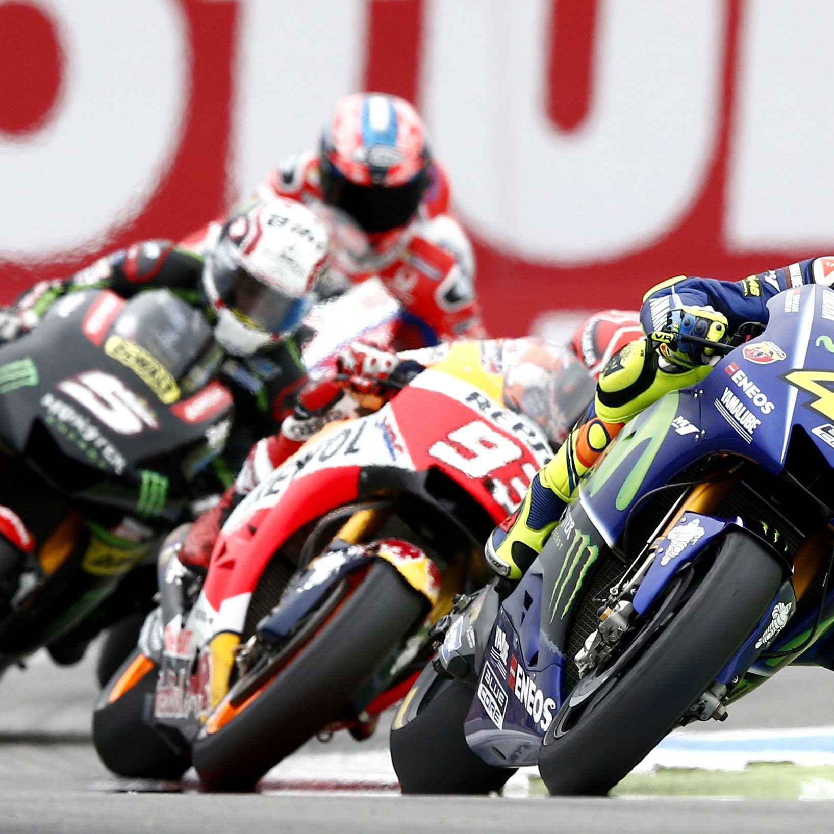 WM-Spitzenreiter Vinales stürzte, Dovizioso nach Platz fünf neuer Leader.