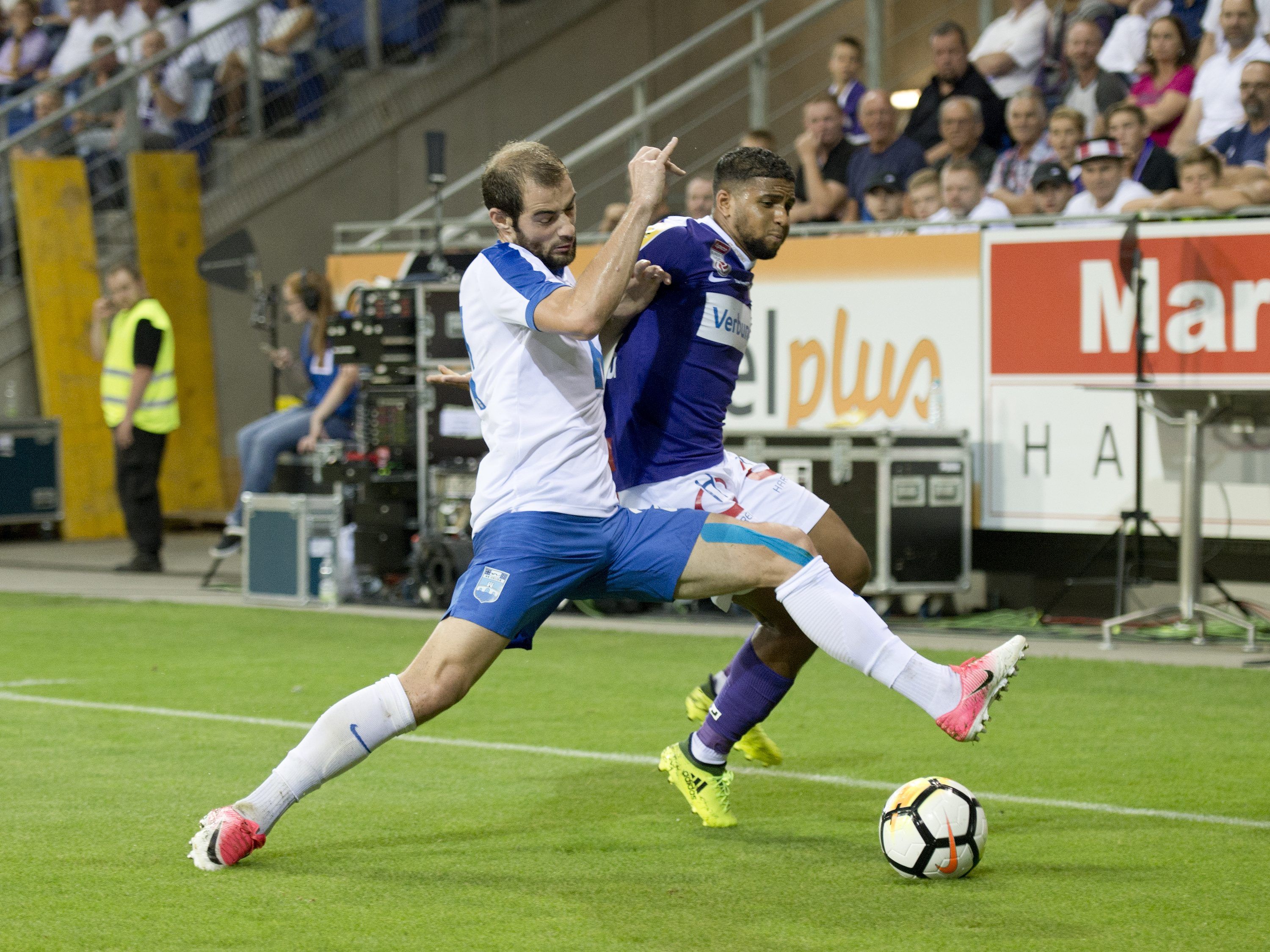 Die Wiener Austria kämpft in St. Pölten um den Einzug in diie Gruppenphase der Europa League. Die Wiener Austria kämpft in St. Pölten um den Einzug in diie Gruppenphase der Europa League.