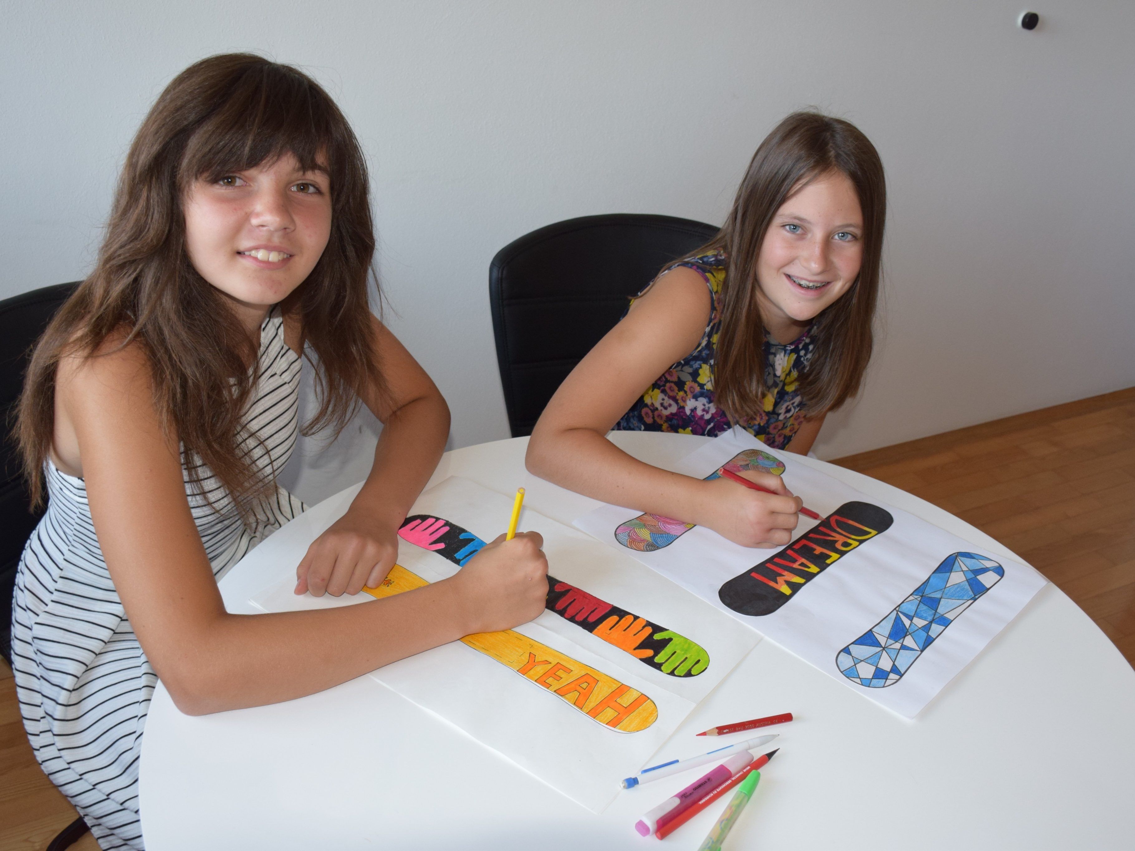 Das Design für die neuen Carver haben die Hittisauer Mittelschüler selbst kreiert. Das Design für die neuen Carver haben die Hittisauer Mittelschüler selbst kreiert.