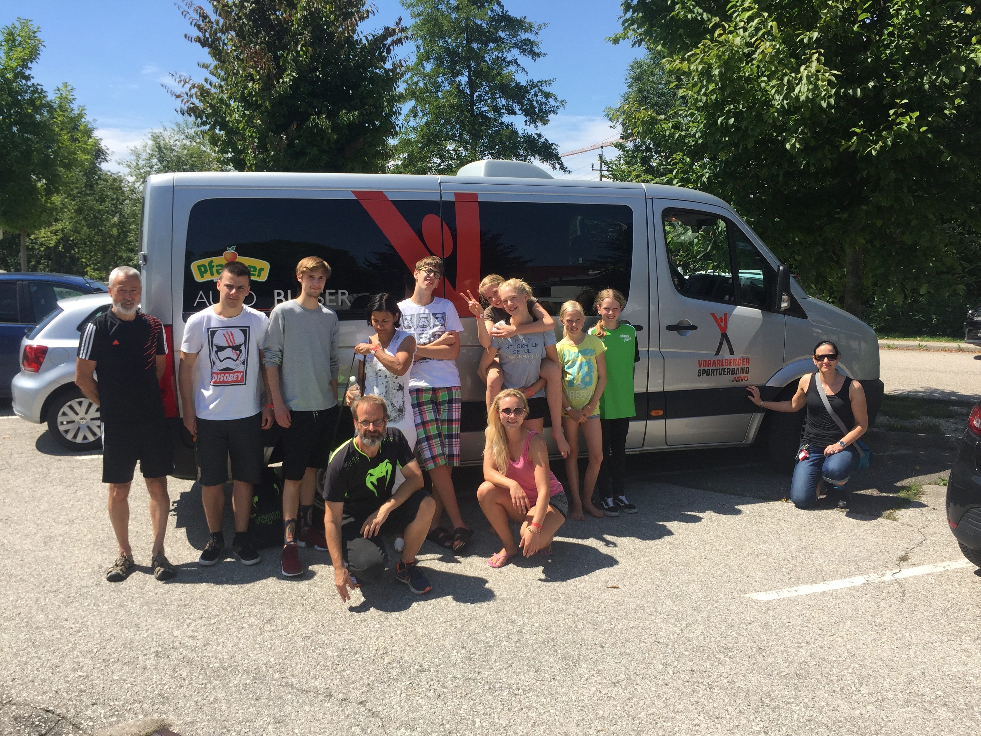 Gruppenfoto Kinder und Betreuer