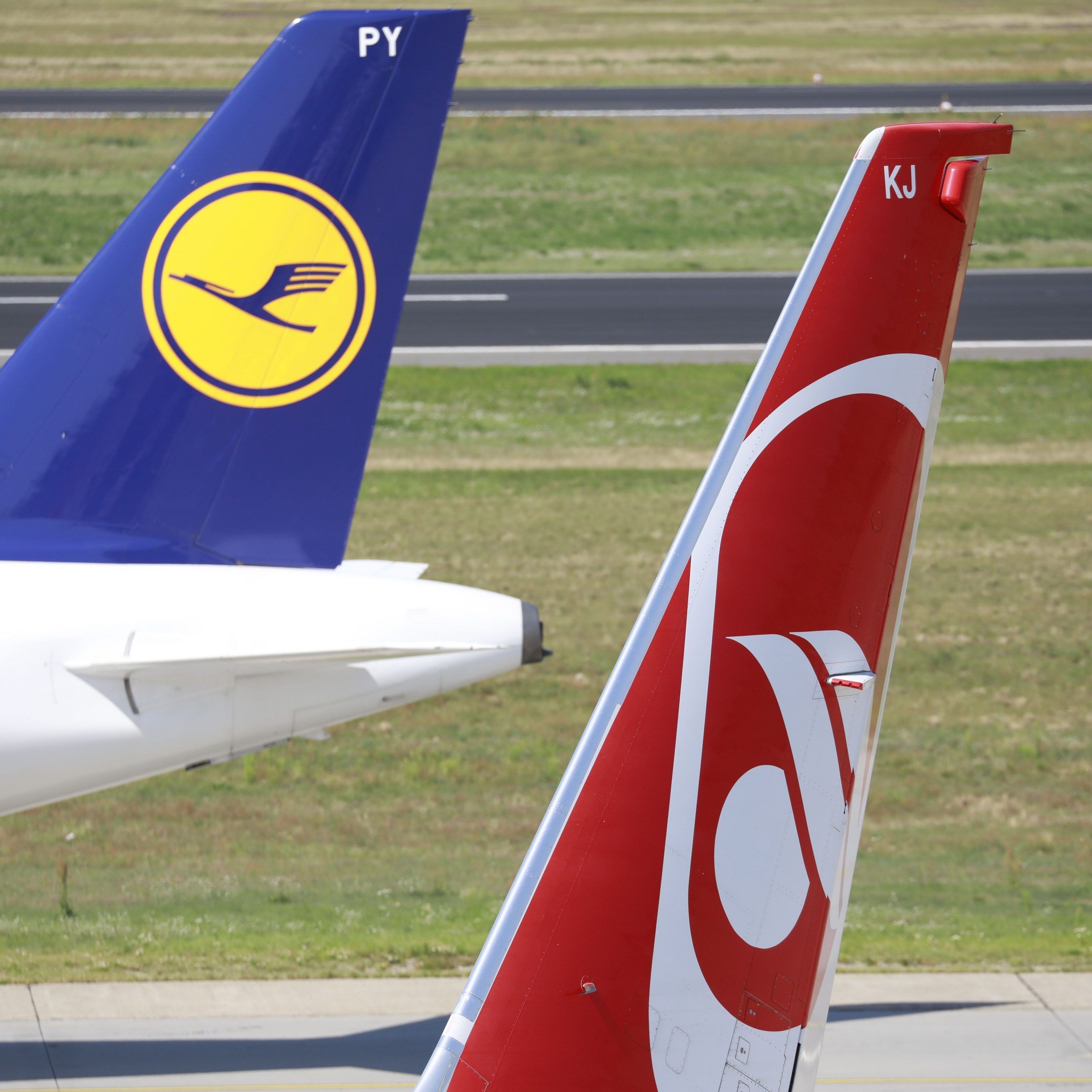 Die Lufthansa zeigt Interesse an Air Berlin wie auch Niki