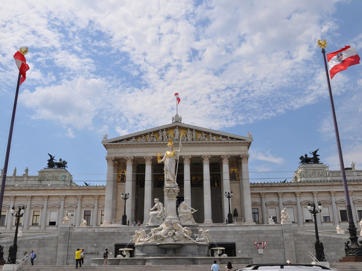 Die Sanierung des Parlamentsgebäudes in Wien läuft nach Plan.