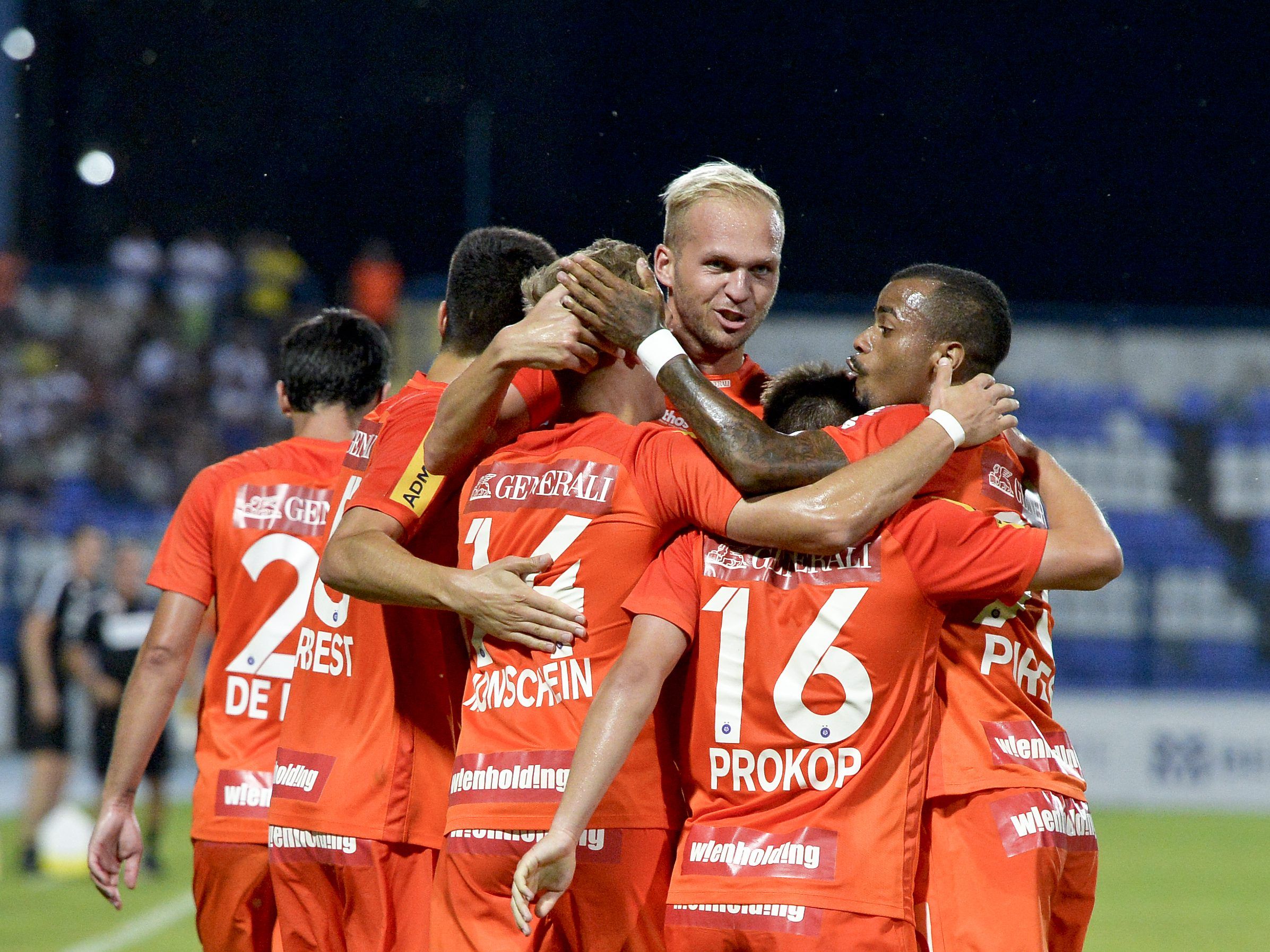 LIVE von der Auslosung der Europa League-Gruppenphase. LIVE von der Auslosung der Europa League-Gruppenphase.