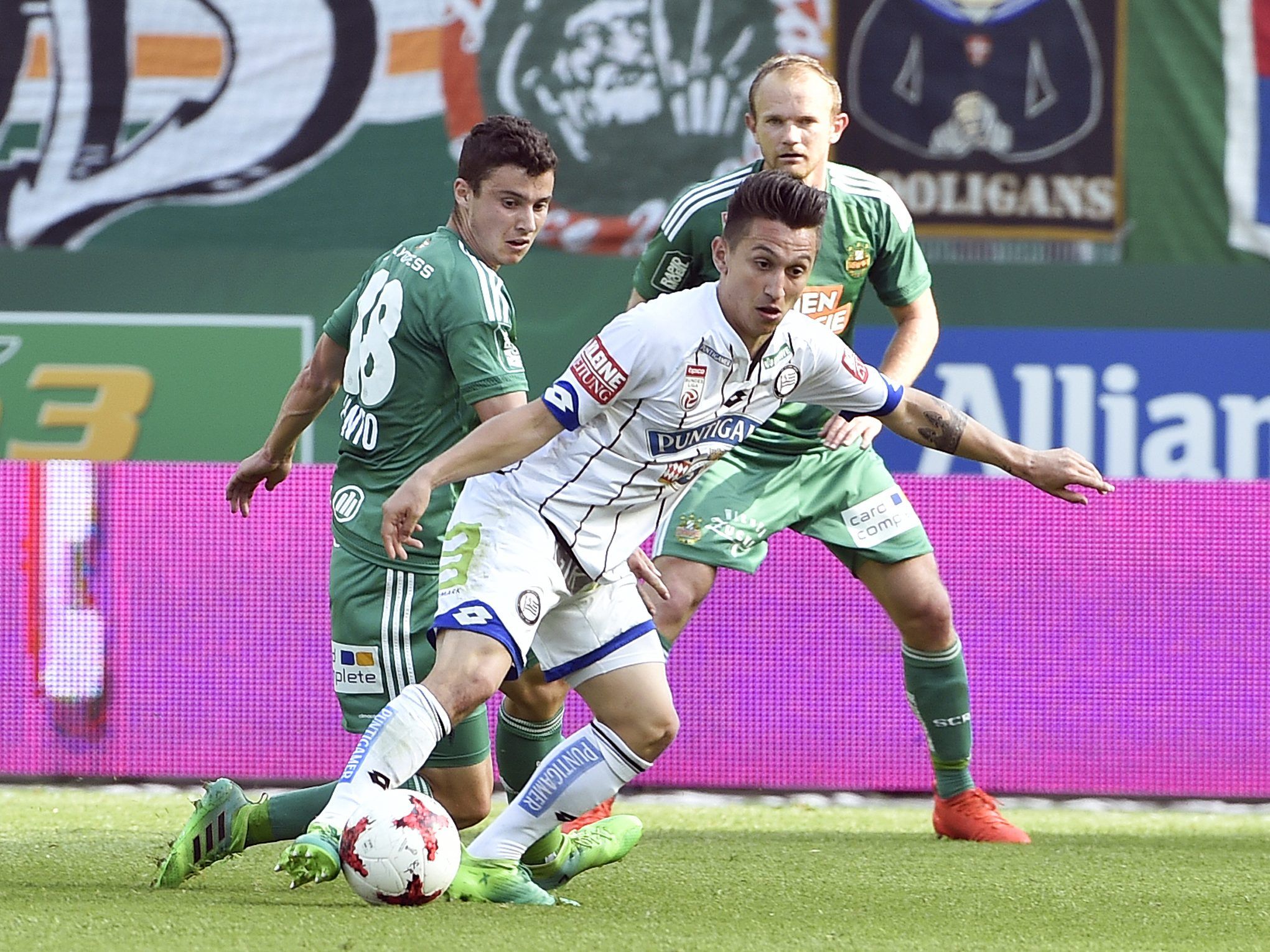 LIVE-Ticker zum Spiel SK Rapid Wien gegen SK Sturm Graz ab 16.00 Uhr. LIVE-Ticker zum Spiel SK Rapid Wien gegen SK Sturm Graz ab 16.00 Uhr.
