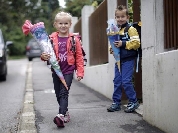 Für zahlreiche Taferlklassler beginnt heute die Schule.